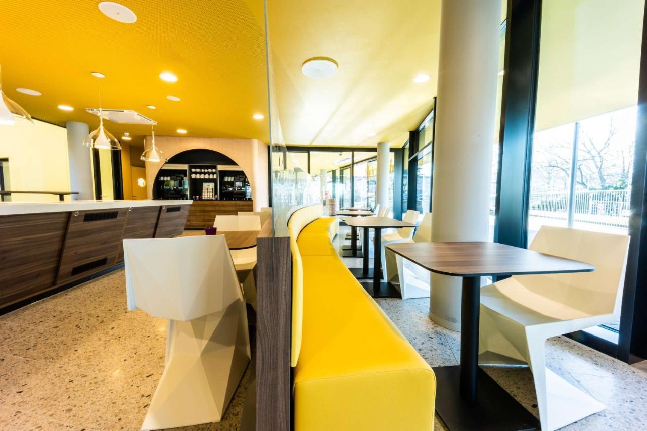 Prize By Radisson, Bonn City Exterior foto
